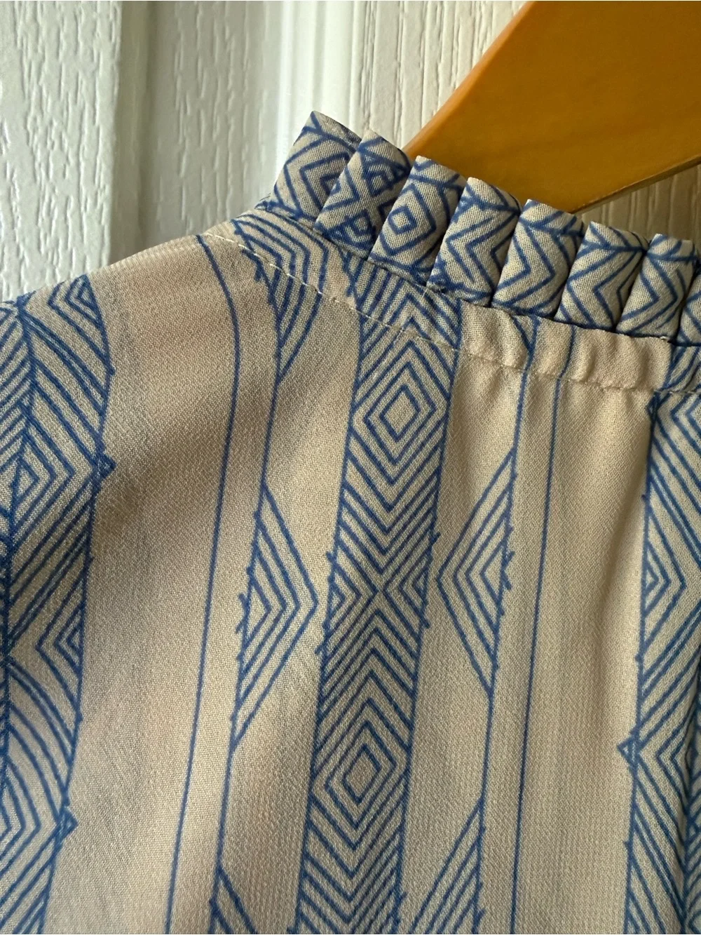Dolan Anthropologie Odessa Semi-Sheer Chiffon Long Sleeve Blouse Small